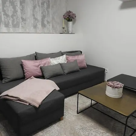 Juliet's Hideout Apartment *